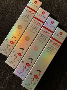 Erborian CC Crème Radiance Face Cream - Clair (Light) - Sheer Beige